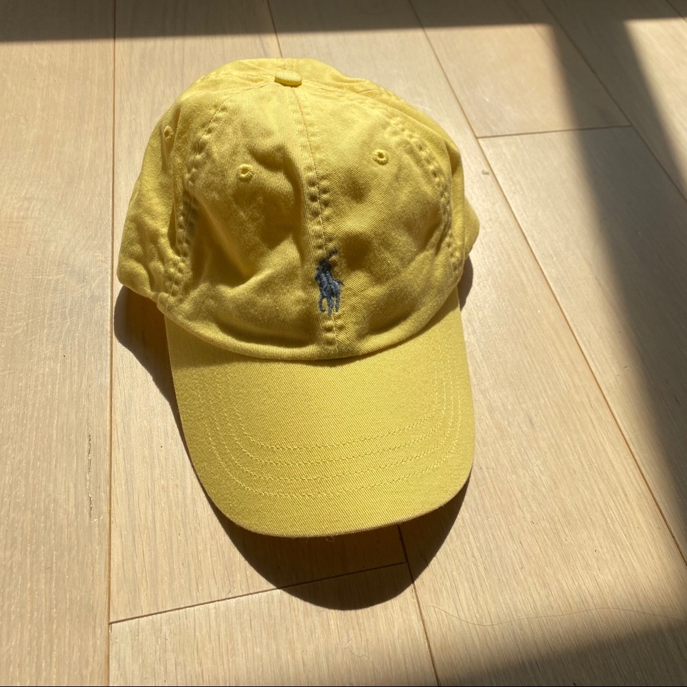 Polo hat💛